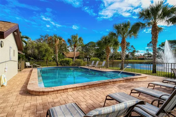 $2,200 | 3131 Windrush Bourne, Unit 22, Sarasota, FL 34235
