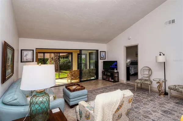 $2,200 | 3131 Windrush Bourne, Unit 22, Sarasota, FL 34235