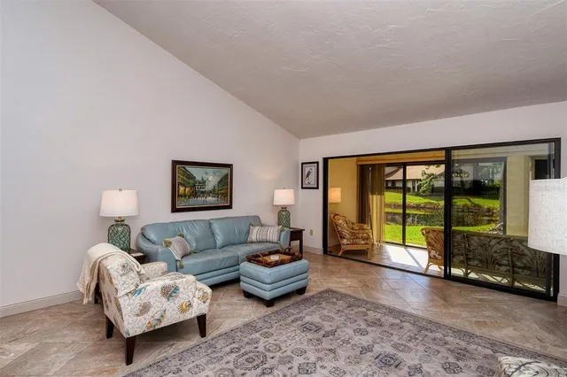 $2,200 | 3131 Windrush Bourne, Unit 22, Sarasota, FL 34235