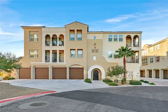 $450,000 | 2555 Hampton Road, Unit 10301, Henderson, NV 89052