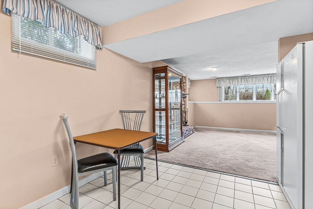 71 Hammersmith Drive Saugus, MA 01906 - Photo 35 of 41