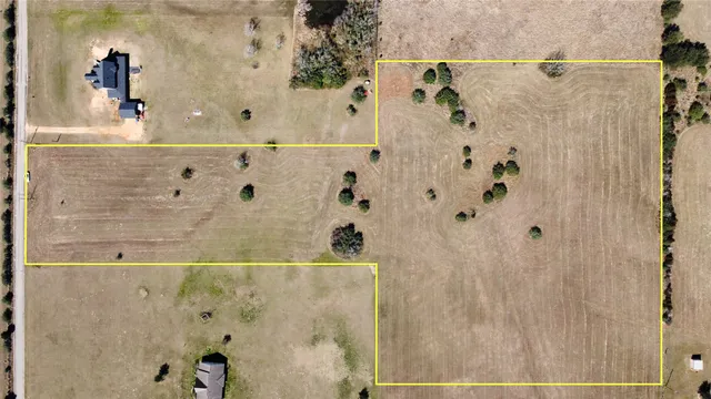 $379,900 | 8412 Hillboldt Road, Cat Spring, TX 78933