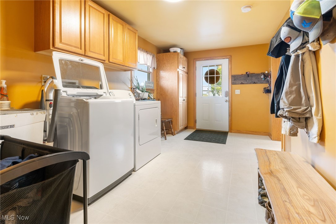 8025 Bachelor Road Northwest Waynesburg, OH 44688 - Photo 12 of 34 Gallery Image 12