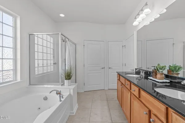 $700,000 | 828 Gillinder Place, Cary, NC 27519