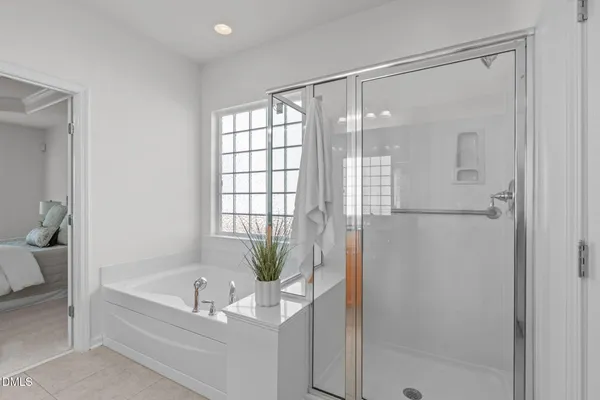 $700,000 | 828 Gillinder Place, Cary, NC 27519