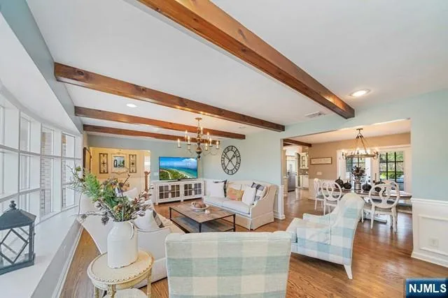 $8,500 | 453 West Saddle River Road, Upper Saddle River, NJ 07458