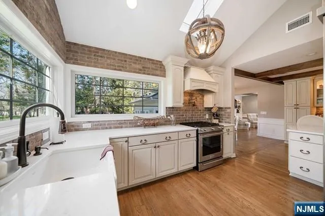 $8,500 | 453 West Saddle River Road, Upper Saddle River, NJ 07458