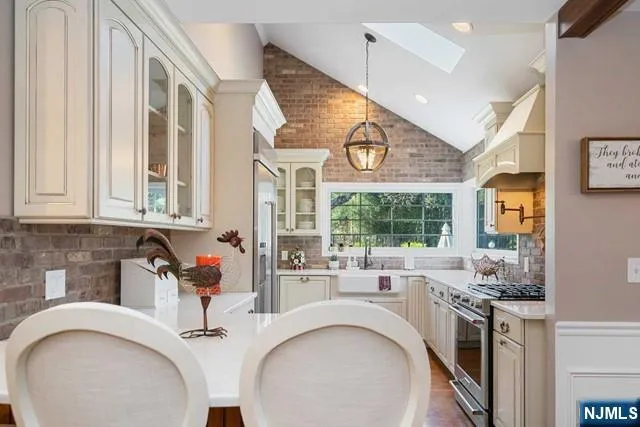 $8,500 | 453 West Saddle River Road, Upper Saddle River, NJ 07458