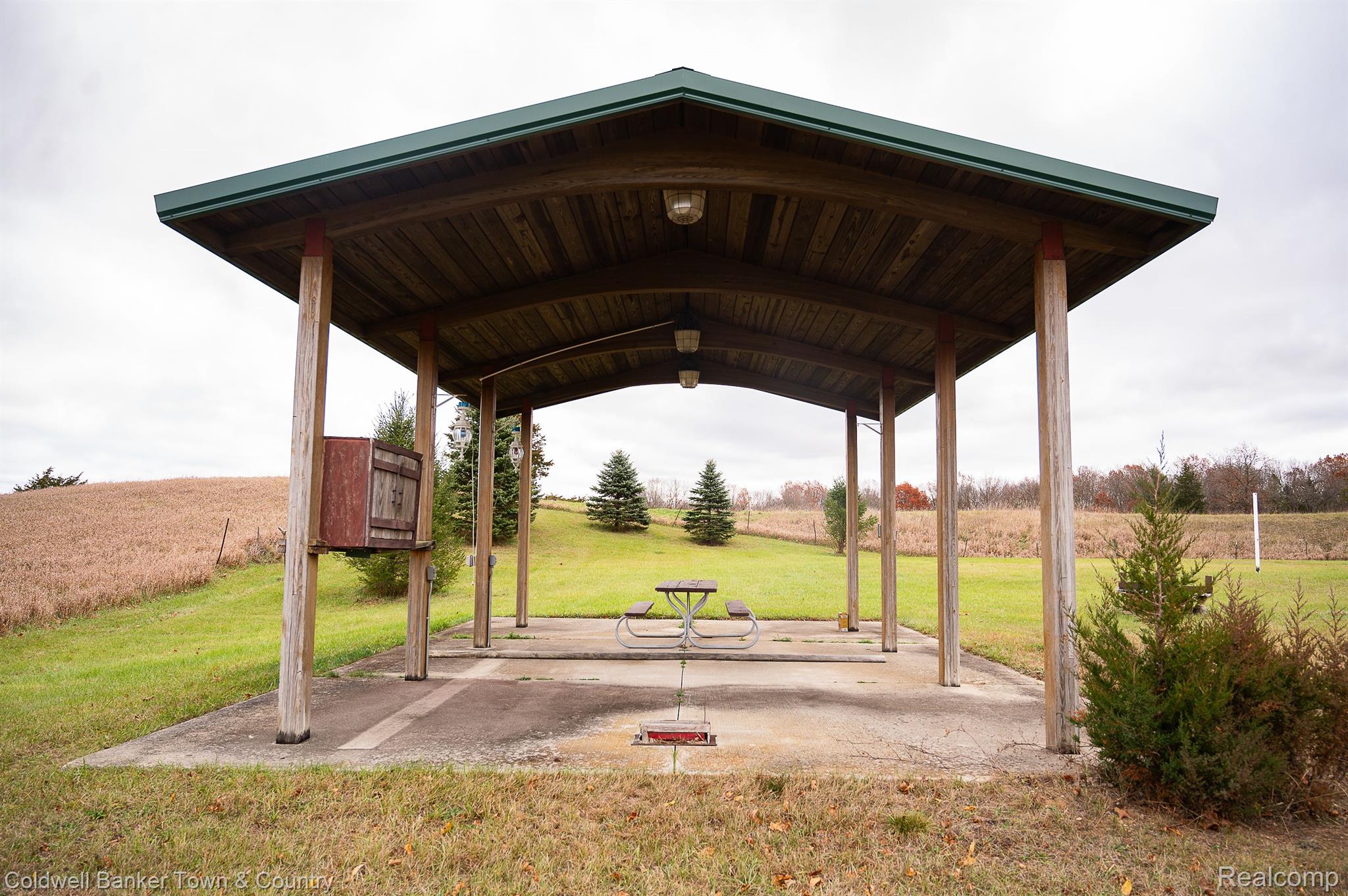 13330 Arnold Road Brooklyn, MI 49230 - Photo 13 of 39 Gallery Image 13