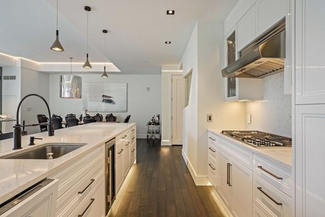 $4,750,000 | 22 Liberty Drive, Unit 9M, Boston, MA 02210