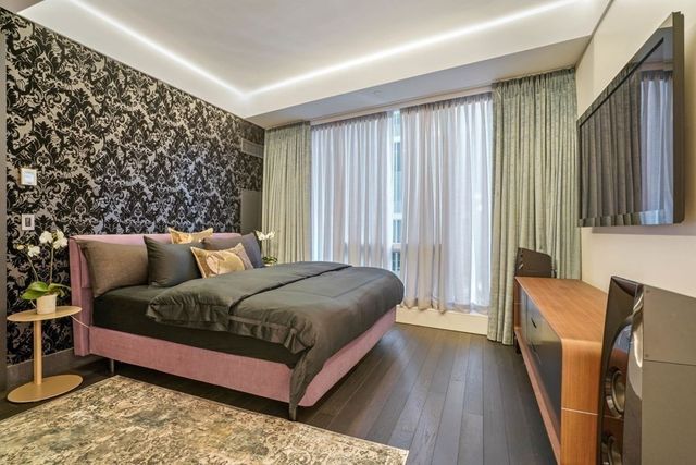 $4,750,000 | 22 Liberty Drive, Unit 9M, Boston, MA 02210