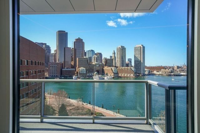 $4,750,000 | 22 Liberty Drive, Unit 9M, Boston, MA 02210