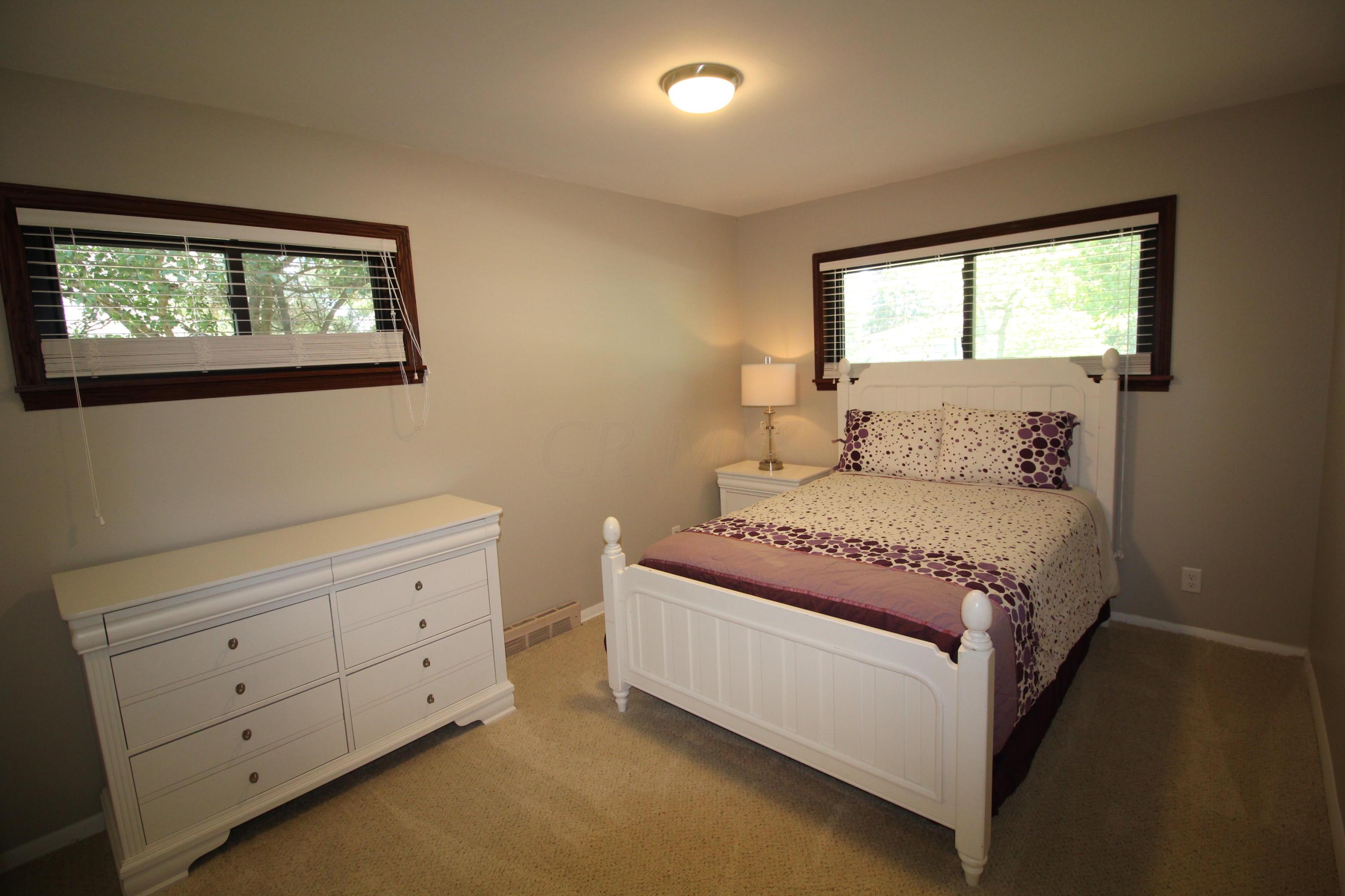 2470 Wickliffe Road Columbus, OH 43221 - Photo 16 of 24 Gallery Image 16