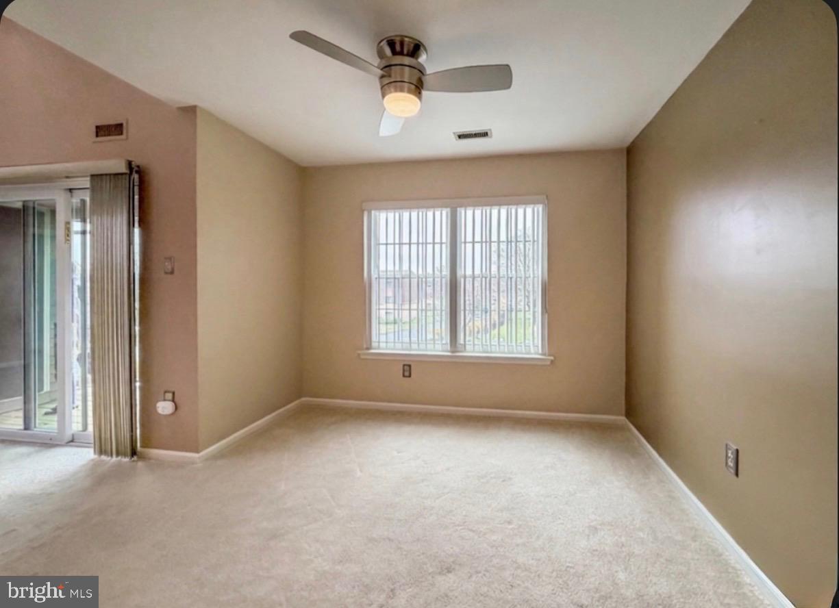 72307 Delaire Landing Road, Unit 307 Philadelphia, PA 19114 - Photo 11 of 39 Dining Room with Ceiling Fan