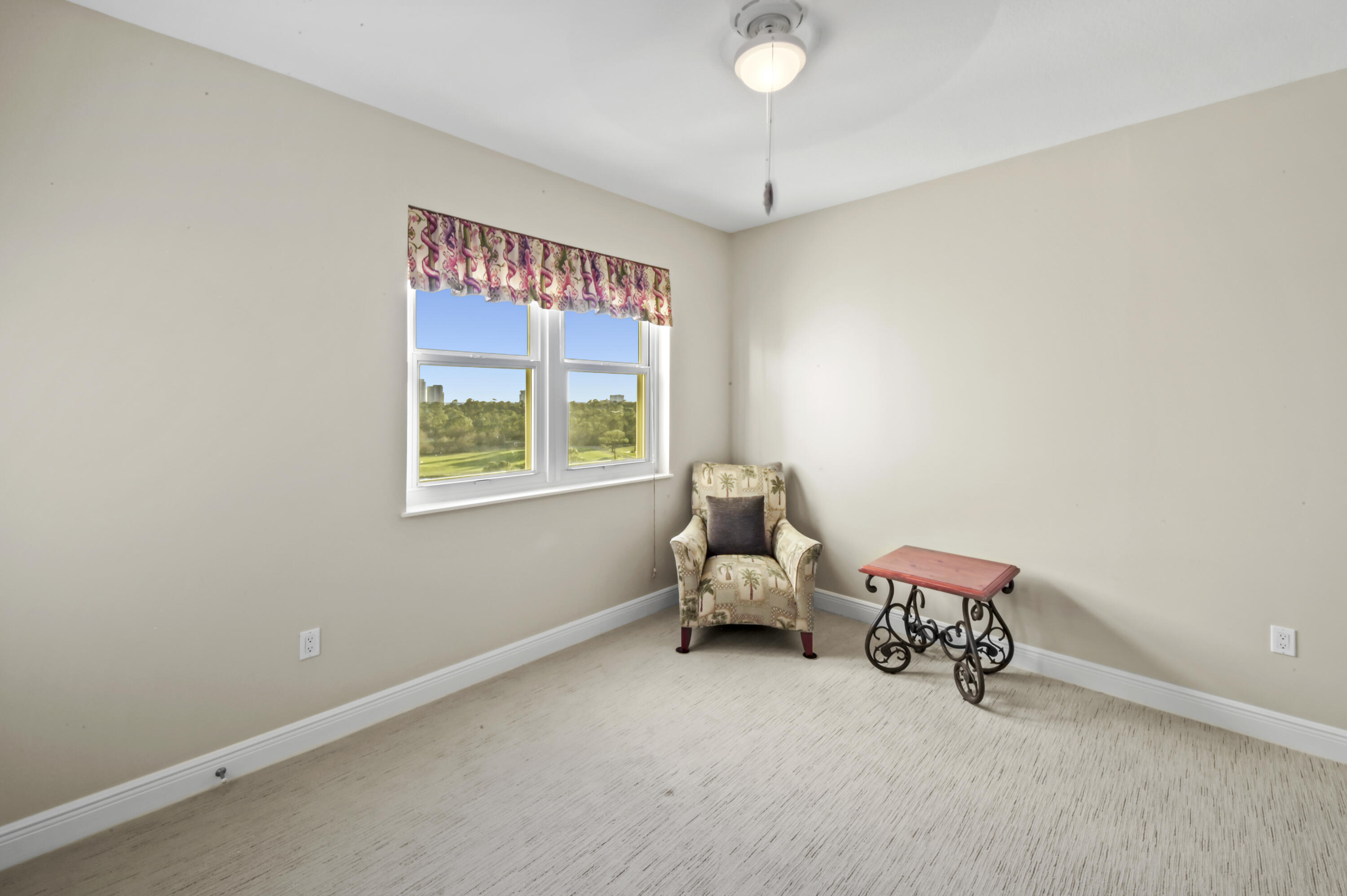 608 Lost Key Drive, Unit 801C Perdido Key, FL 32507 - Photo 16 of 43 a room with two bed and a window