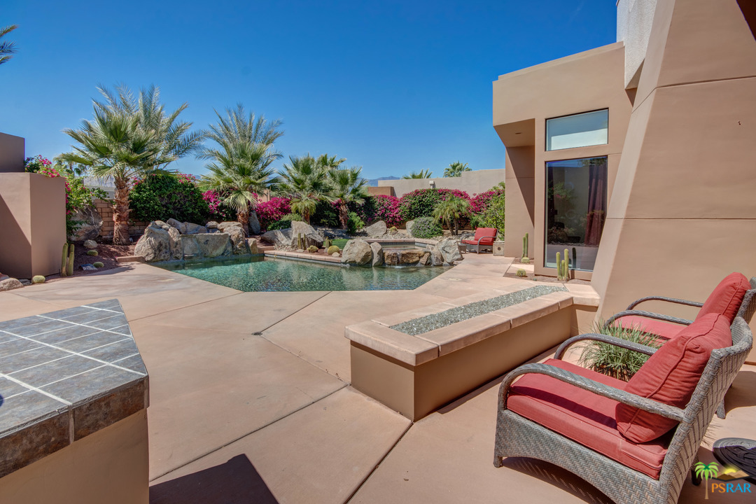 3 Ledgestone Lane Rancho Mirage, CA 92270 - Photo 3 of 39 Additional Photo