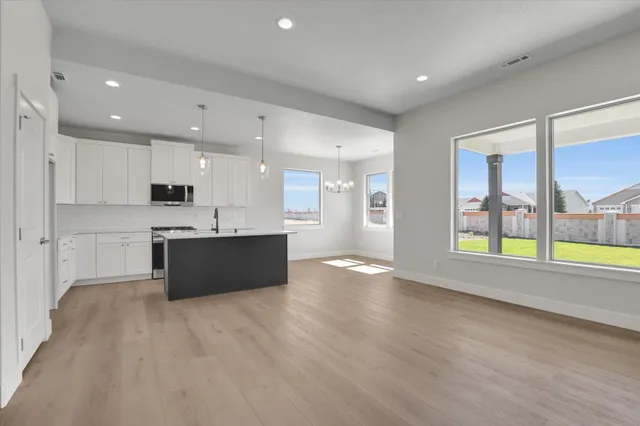 $506,850 | 29 North Country Club Drive, Unit 29, Deer Park, WA 99006