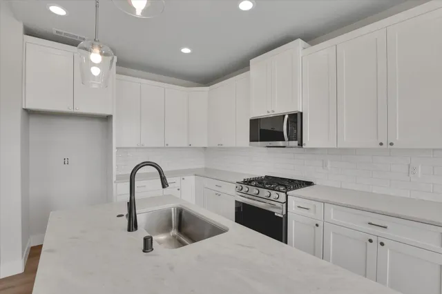 $506,850 | 29 North Country Club Drive, Unit 29, Deer Park, WA 99006