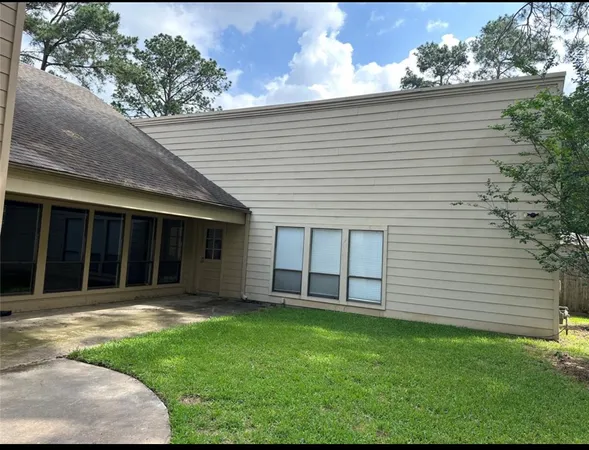 $2,200 | 17406 Spicewood Springs Lane, Spring, TX 77379