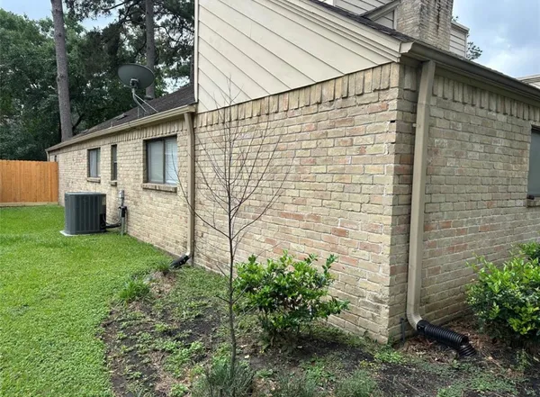 $2,200 | 17406 Spicewood Springs Lane, Spring, TX 77379