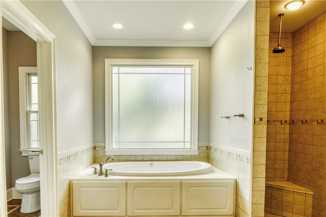 112 Limelight Drive Anderson, SC 29621 - Photo 22 of 47 Master Suite