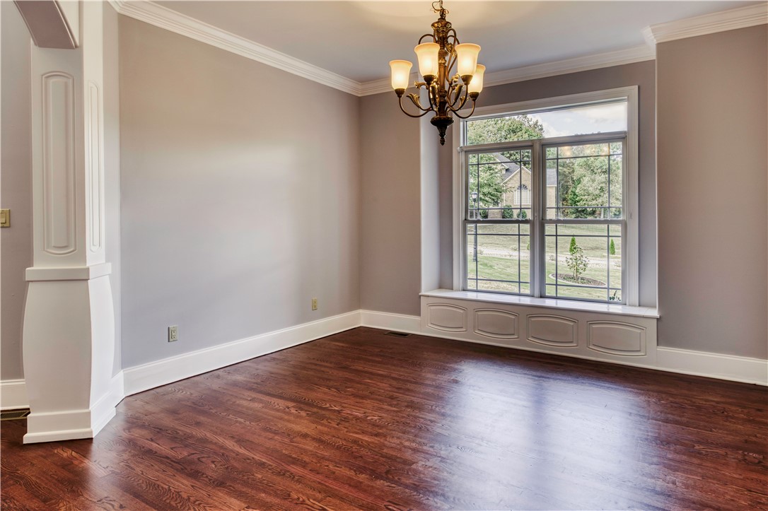 112 Limelight Drive Anderson, SC 29621 - Photo 9 of 47 Dining Room