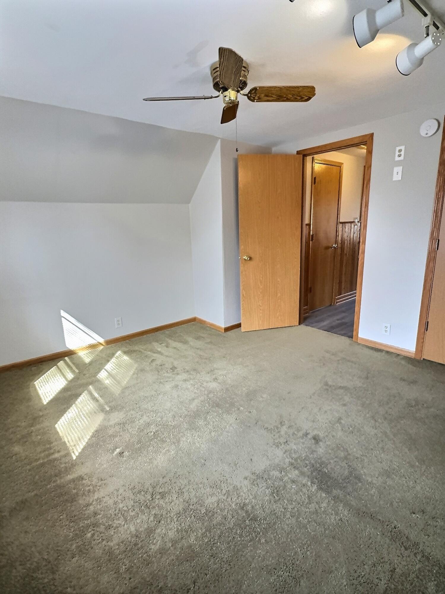 809 Academy Street Valparaiso, IN 46383 - Photo 14 of 22 1500x2000