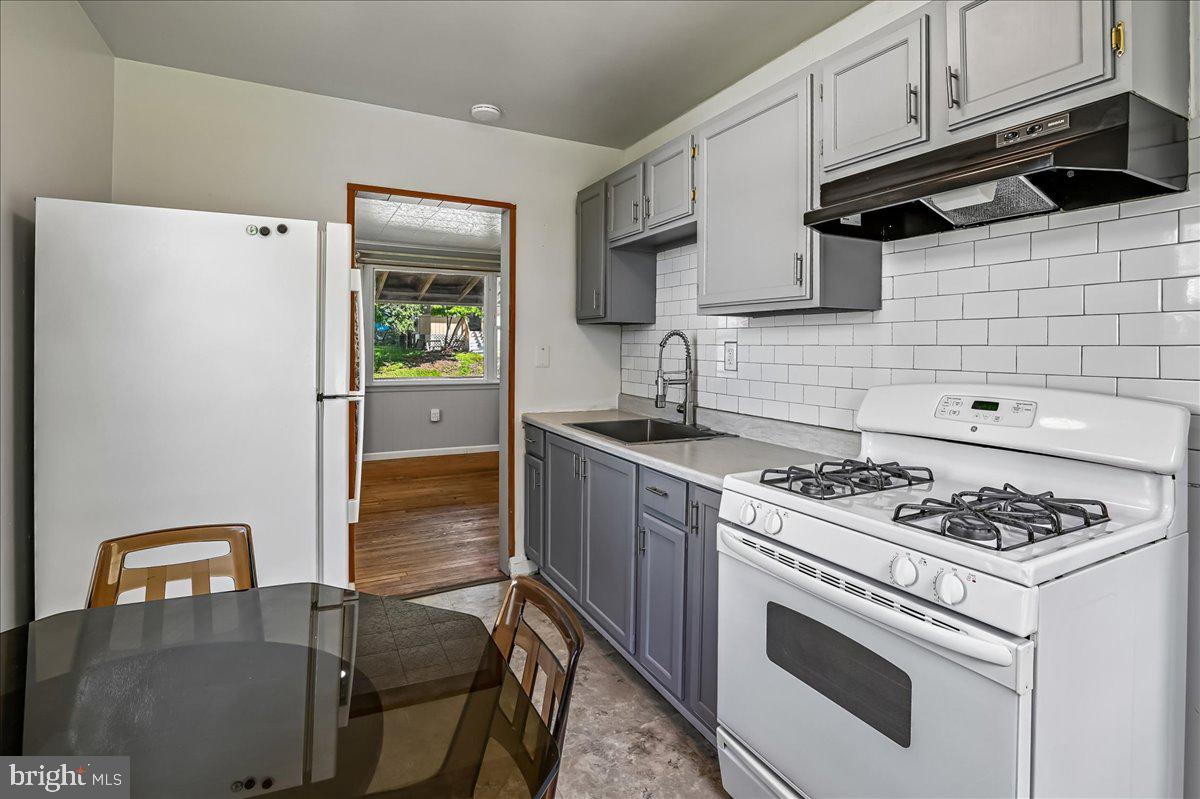 107 Fifth Avenue Halethorpe, MD 21227 - Photo 10 of 21