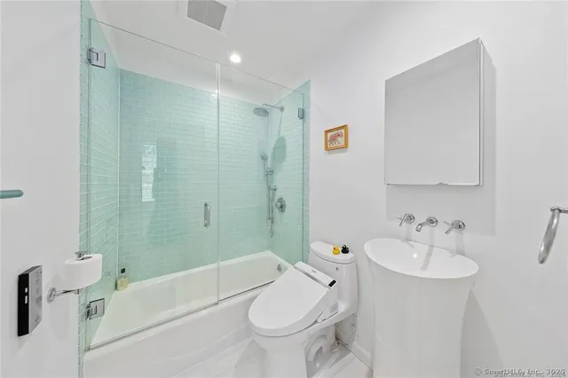 $12,000 | 41 Burr Farms Road, Westport, CT 06880