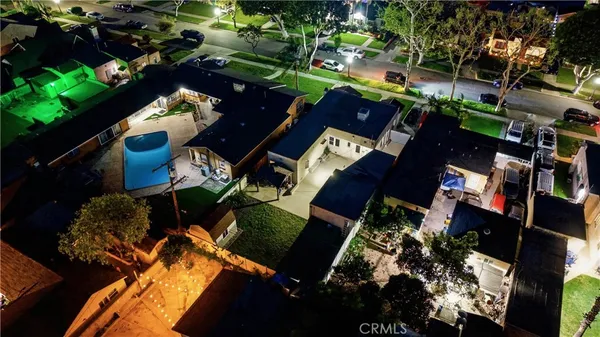 $799,999 | 718 South Poinsettia Avenue, Compton, CA 90221