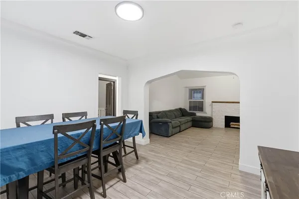 $799,999 | 718 South Poinsettia Avenue, Compton, CA 90221