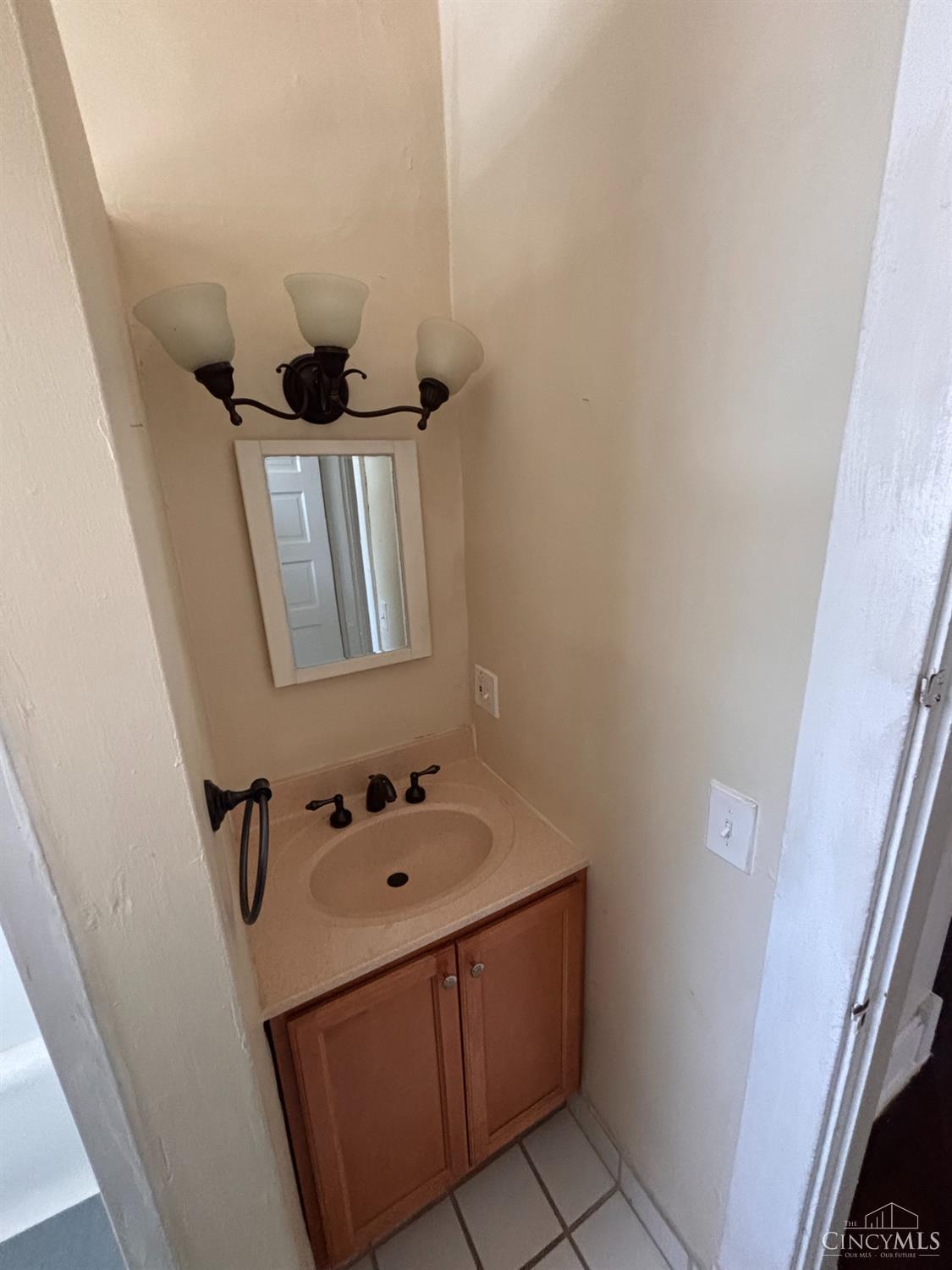 1831 West North Bend Road Cincinnati, OH 45224 - Photo 54 of 55