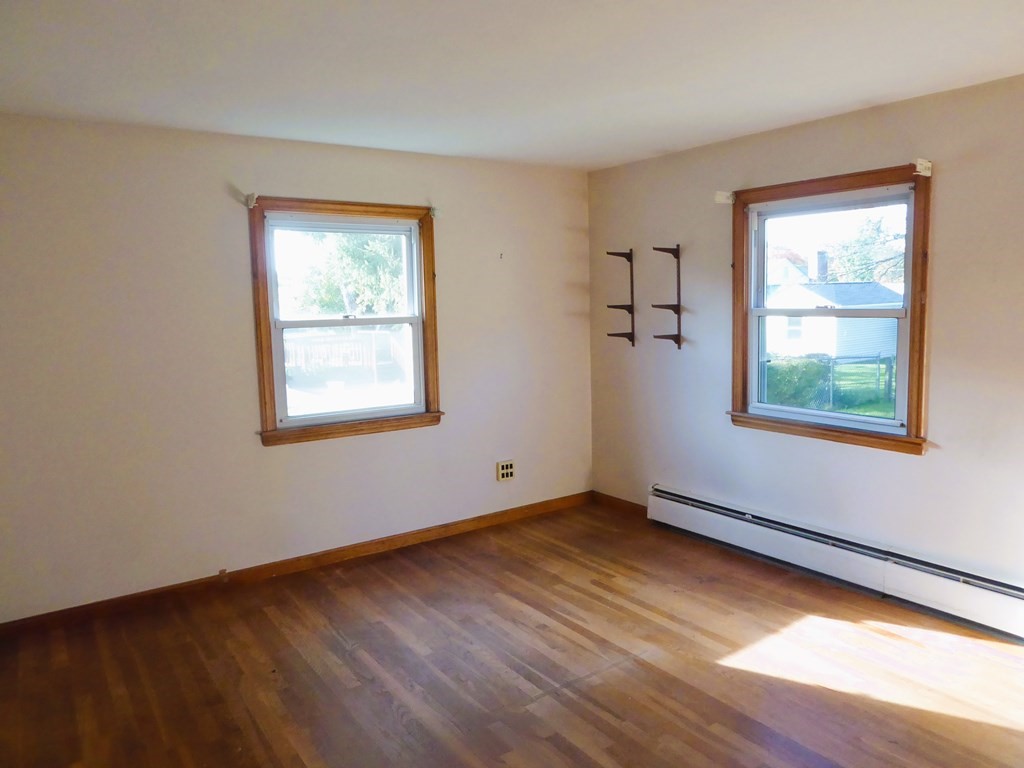 24 Ranger Street South Hadley, MA 01075 - Photo 12 of 33 Gallery Image 12