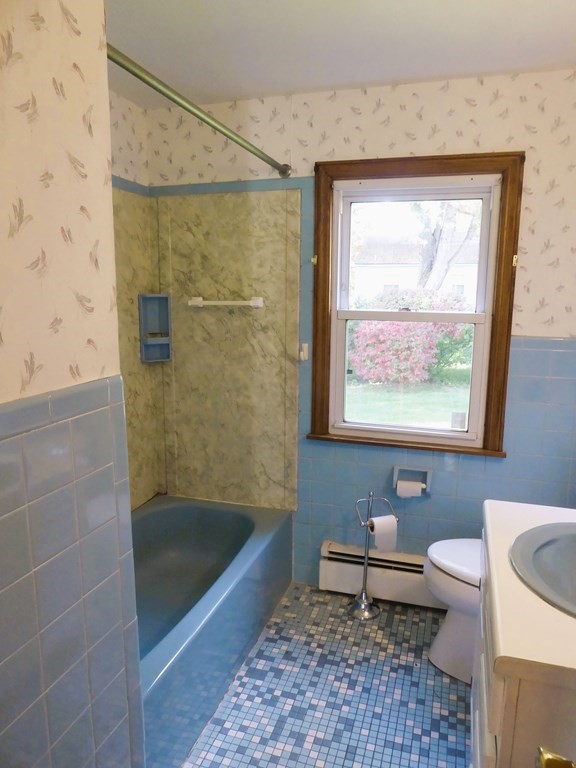 24 Ranger Street South Hadley, MA 01075 - Photo 17 of 33 Gallery Image 17