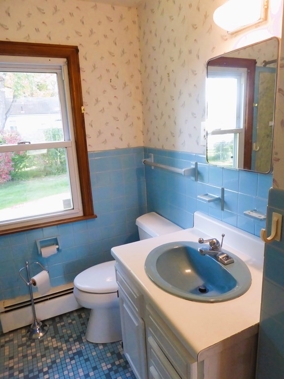24 Ranger Street South Hadley, MA 01075 - Photo 18 of 33 Gallery Image 18