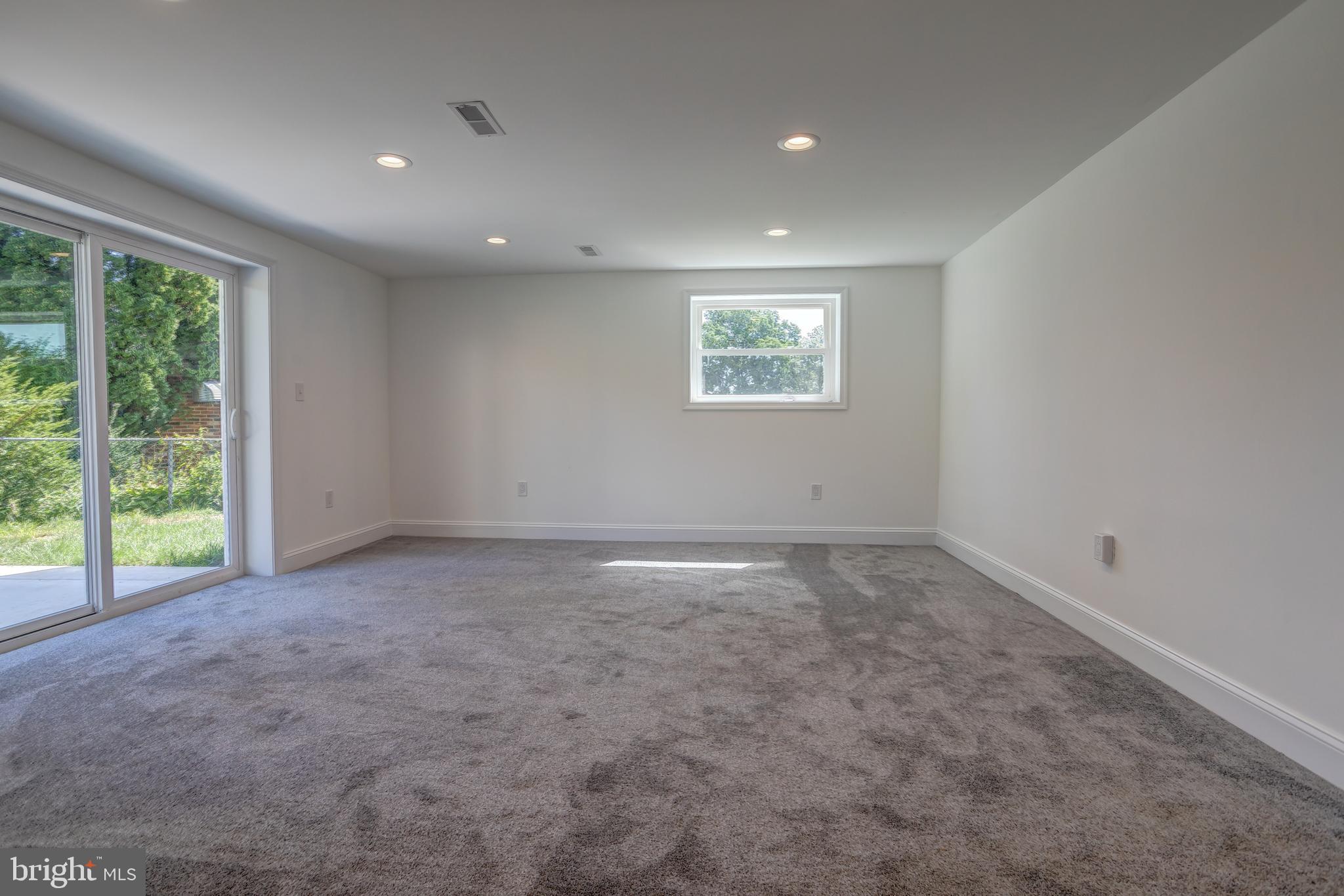 214 Hemlock Lane Springfield, PA 19064 - Photo 24 of 48