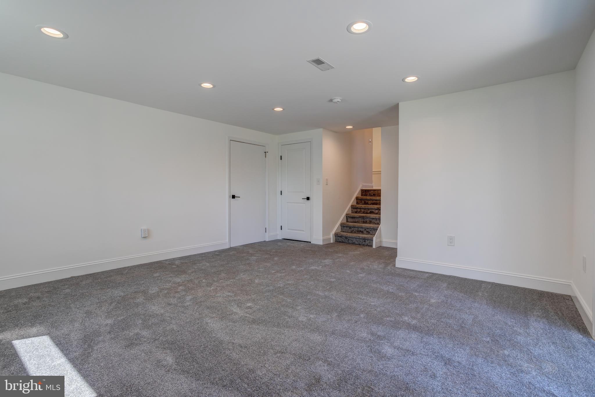 214 Hemlock Lane Springfield, PA 19064 - Photo 25 of 48