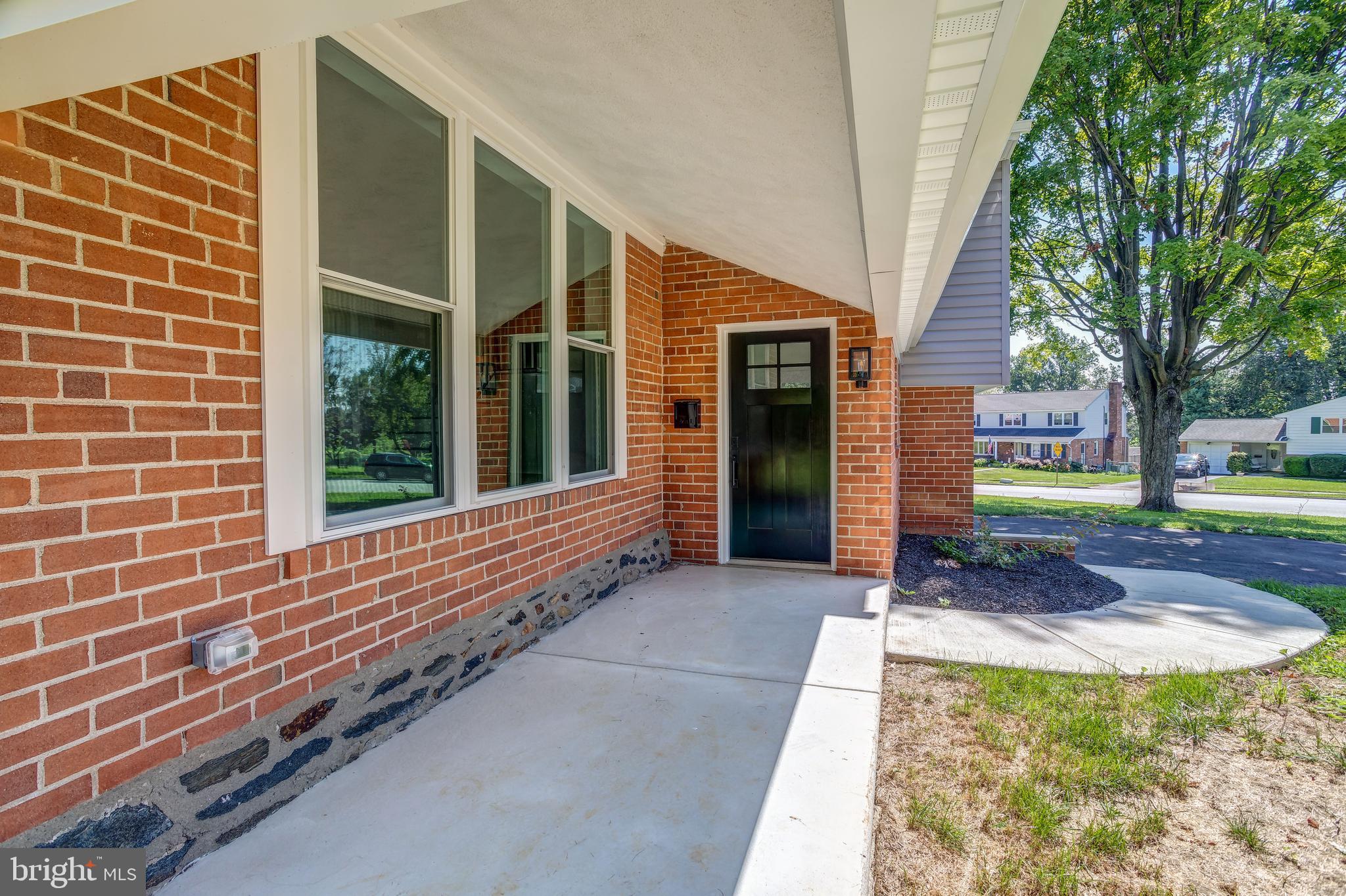 214 Hemlock Lane Springfield, PA 19064 - Photo 6 of 48
