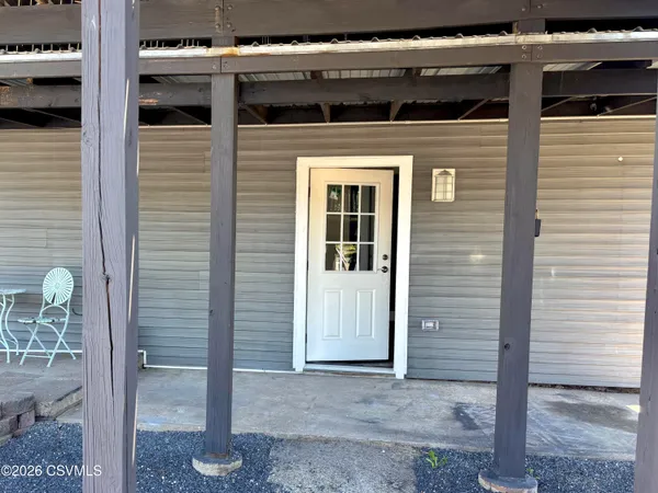 $1,200 | 81 Duke Street, Northumberland, PA 17857