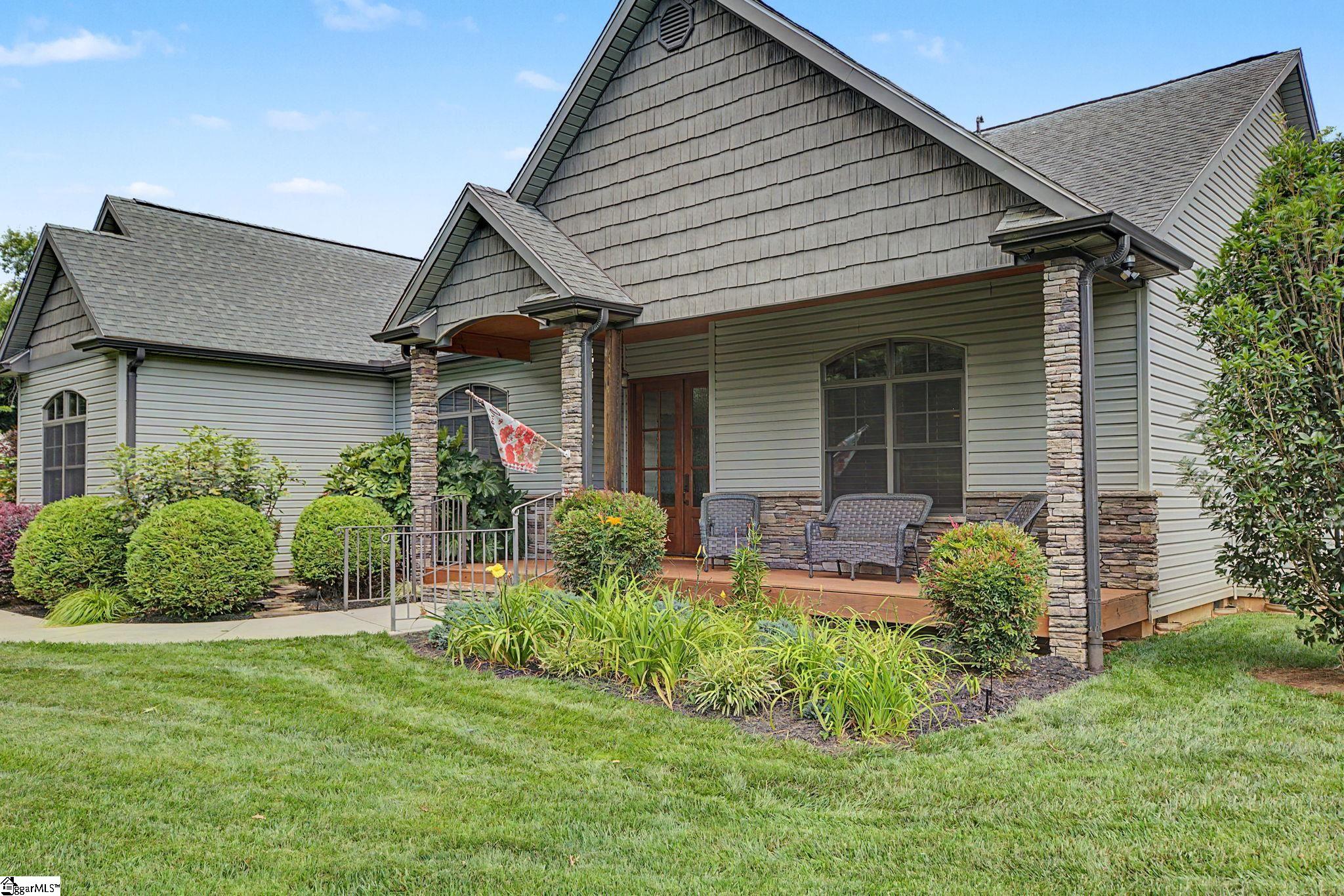 102 Gresham Road Simpsonville, SC 29681 - Photo 6 of 50
