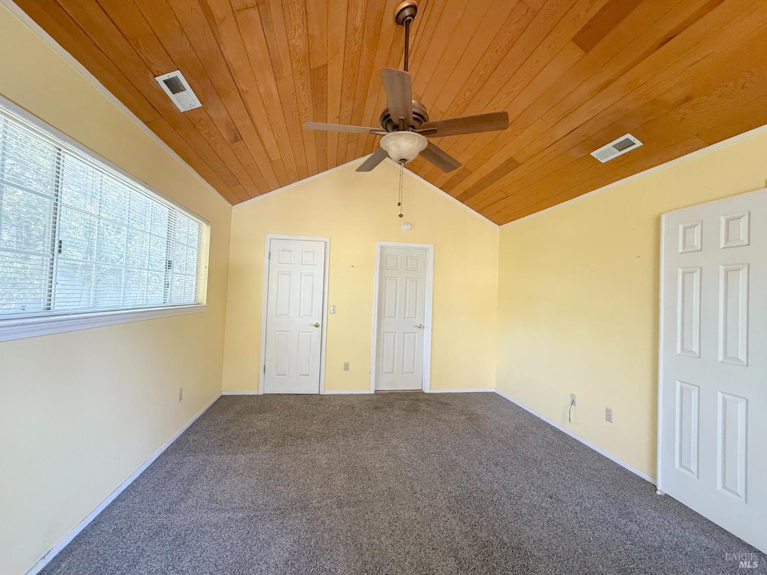 27009 Hawk Court Willits, CA 95490 - Photo 13 of 31