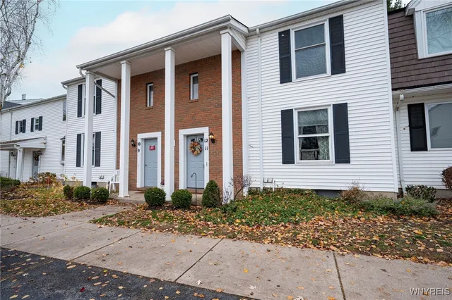 $189,900 | 4745 Chestnut Ridge Road, Unit 12, Amherst, NY 14228