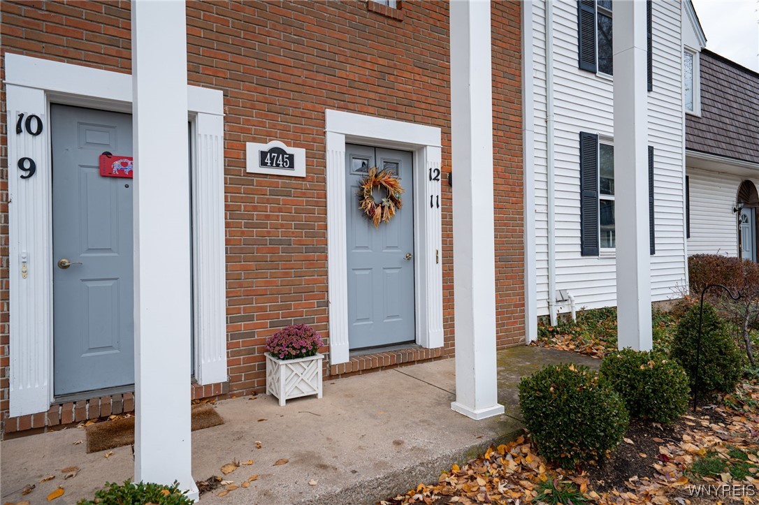 4745 Chestnut Ridge Road, Unit 12 Amherst, NY 14228 - Photo 3 of 41