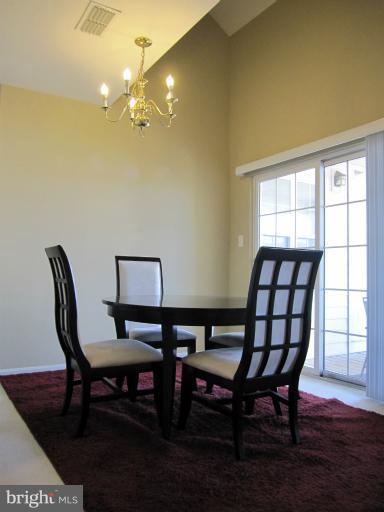 25252 Riffleford Square, Unit 303 Chantilly, VA 20152 - Photo 3 of 15 Dining Room