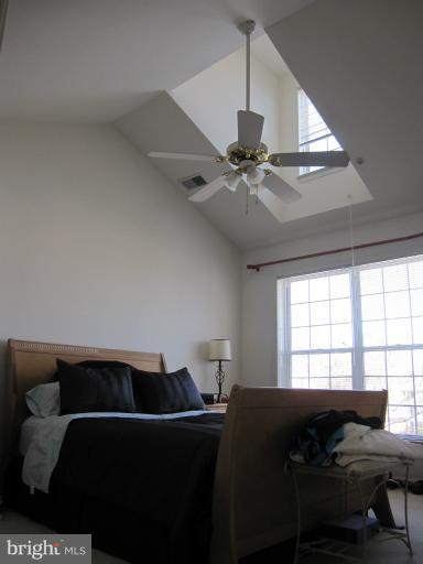 25252 Riffleford Square, Unit 303 Chantilly, VA 20152 - Photo 5 of 15 Bedroom (Master)