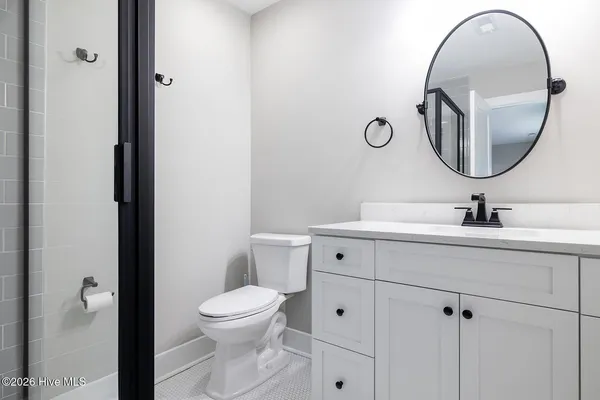 $889,000 | 102 Fairfax Road, Emerald Isle, NC 28594