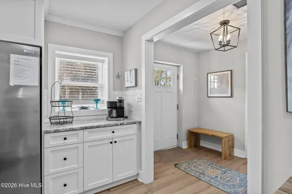 $889,000 | 102 Fairfax Road, Emerald Isle, NC 28594