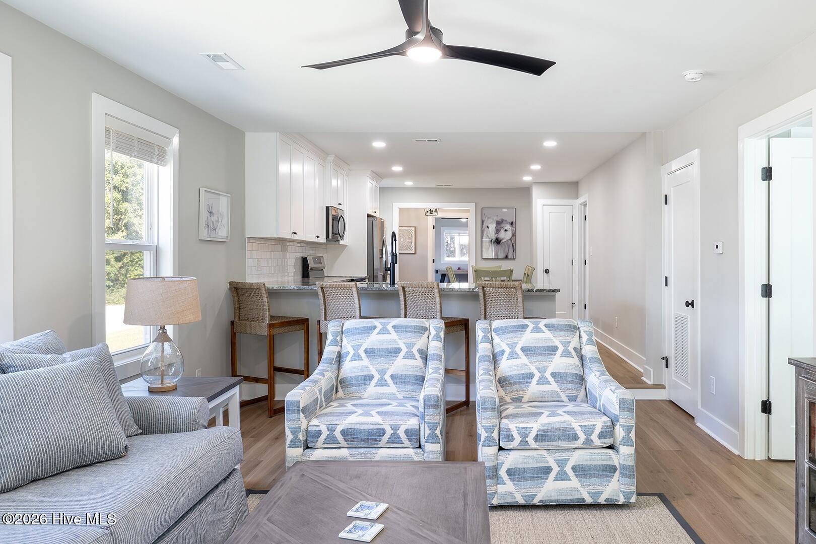 102 Fairfax Road Emerald Isle, NC 28594 - Photo 3 of 31 BL4