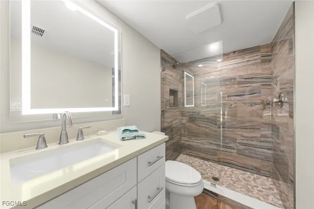 $649,000 | 1610 Middle Gulf Drive, Unit C2, Sanibel, FL 33957