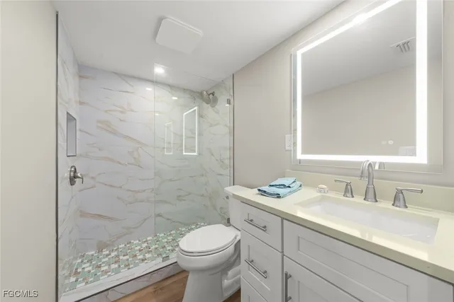 $649,000 | 1610 Middle Gulf Drive, Unit C2, Sanibel, FL 33957